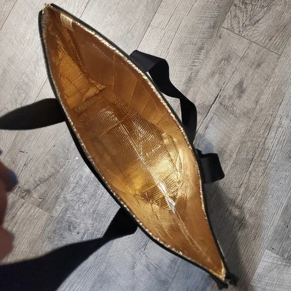 Victorias Secret Cooler Bag - Picture 4 of 4